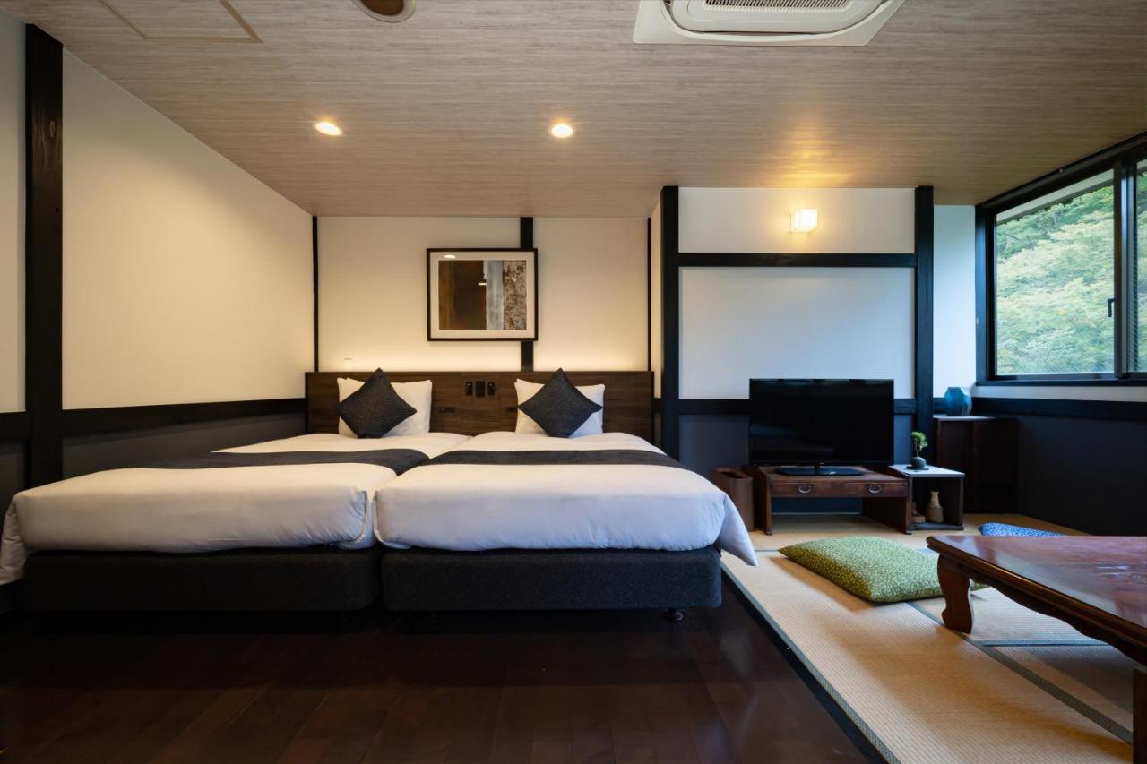 Onsen Guest House Tsutaya ฮาโกเน่ ภายนอก รูปภาพ